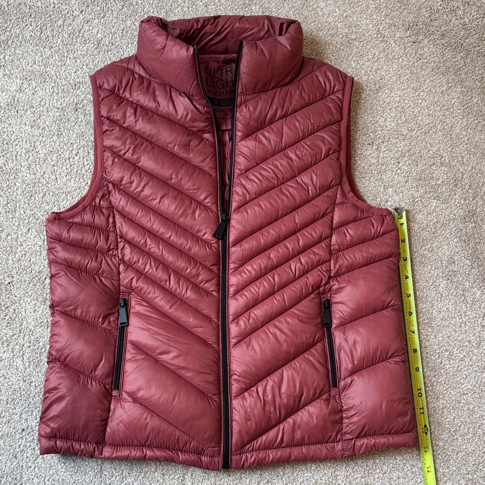 Love Tree Women's Quilted Packable Puffer Vest Size Medium Dark Pink - Picture 5 of 12